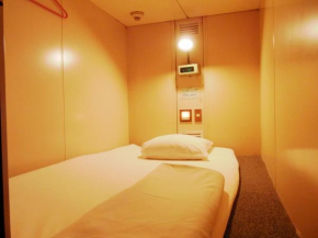 Capsule Hotel Block Room